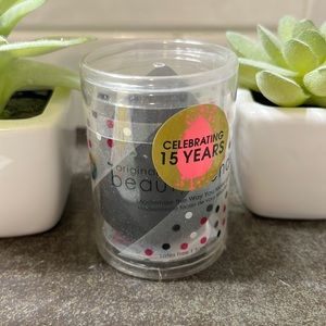 New Beauty Sponge. 2 for $15